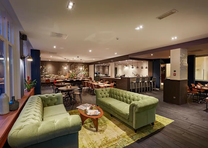 4-Sterne-Hotel: Hotel Lion D'Or