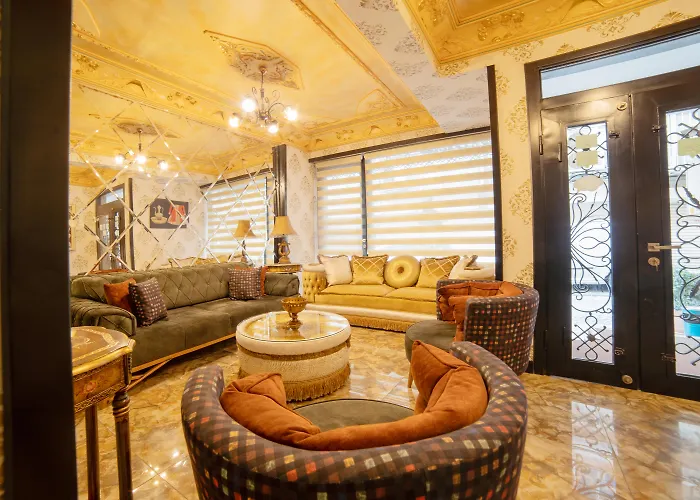 Resort: Miran Hotel