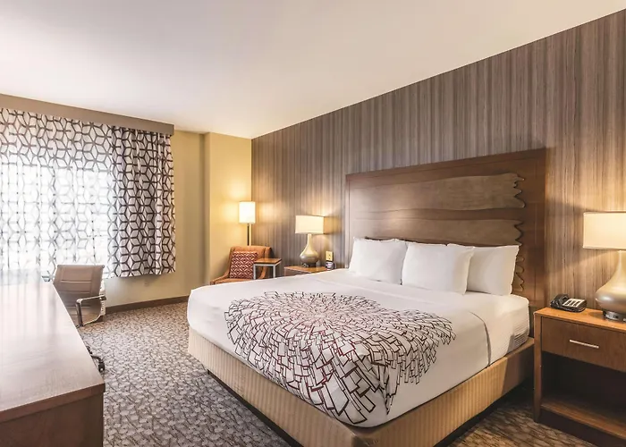 Beach Hotels La Quinta By Wyndham Durango