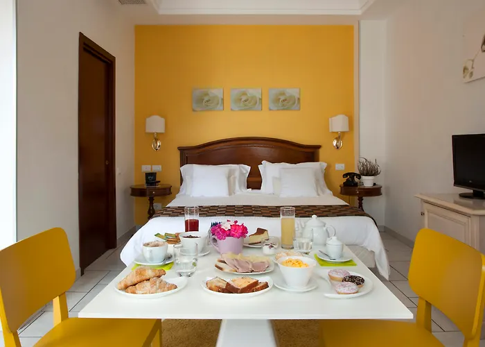 Andris Hotel