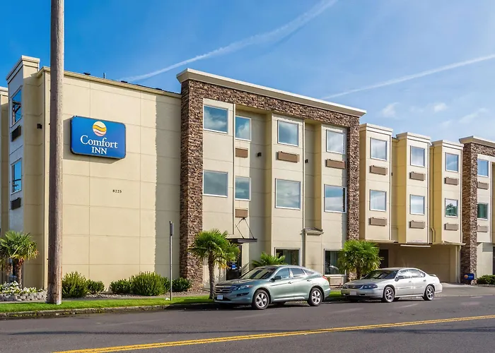 Comfort Inn Near I-84 And I-205