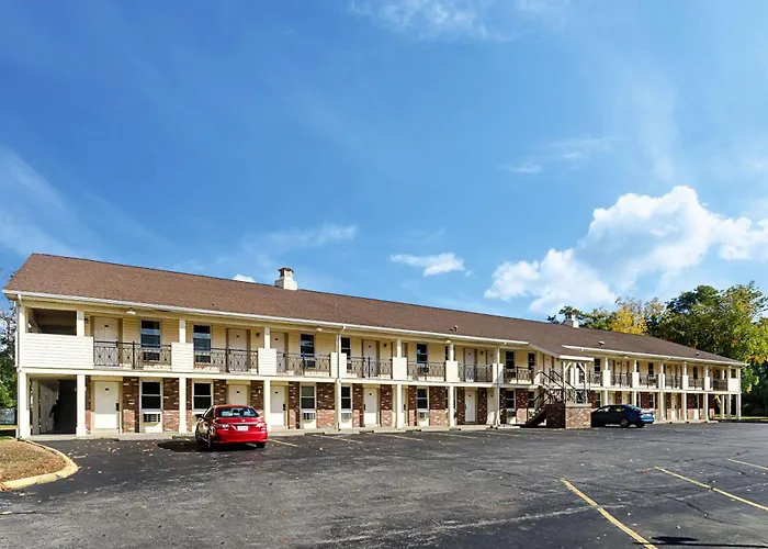 Econo Lodge Sturbridge Route 20