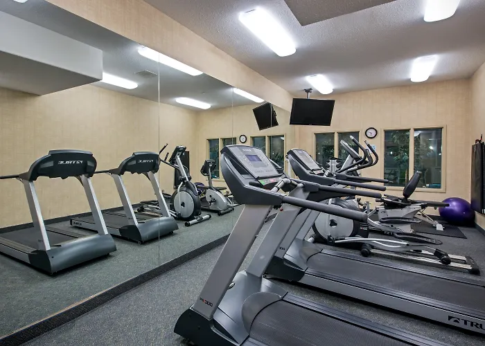 Holiday Inn Express Hotel & Suites Saskatoon By Ihg