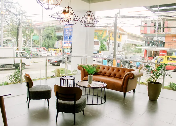 Mabolo Royal Hotel