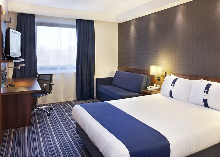 Holiday Inn Express Tamworth By Ihg