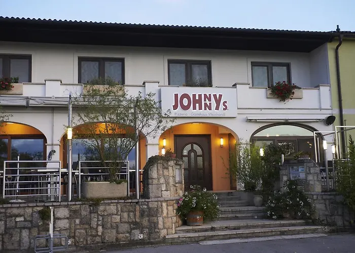 Gästehaus Weinhandl&Johnnys Pizzeria