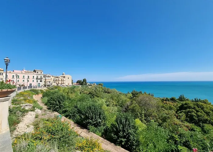 Dimore D'Avalos Boutique Bed & Breakfast
