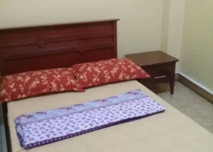 Hostel: Ashburn's Transient Baguio: Basic Sleep & Go