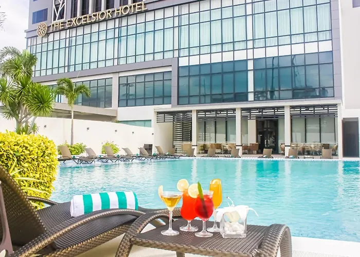 The Excelsior Hotel Las Pinas