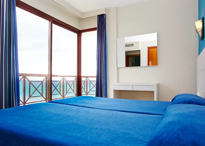 Universal Hotel Bikini