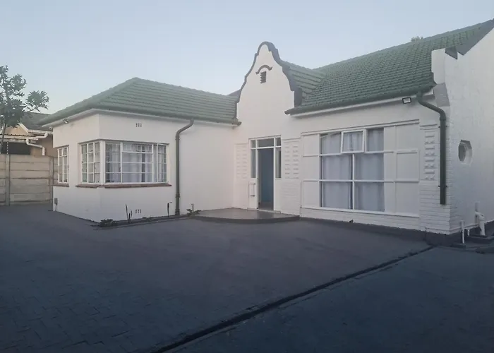 Hasate Guest House, 4 St James Street Oakdale Belliville Cape Town South Africa