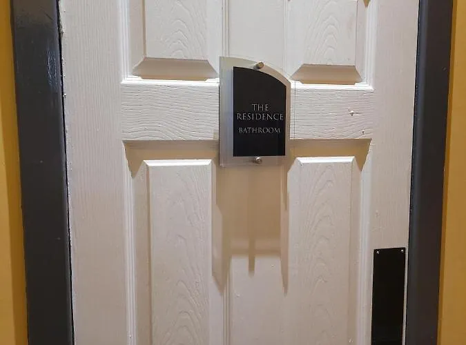 The Residence - No 8