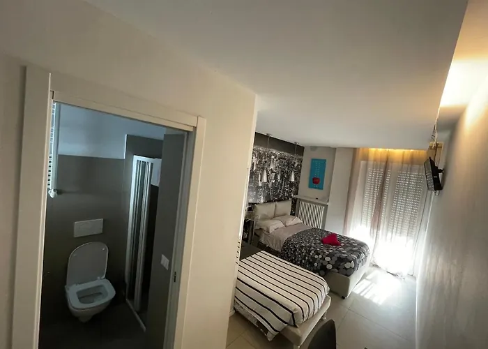 Smile Accomodation