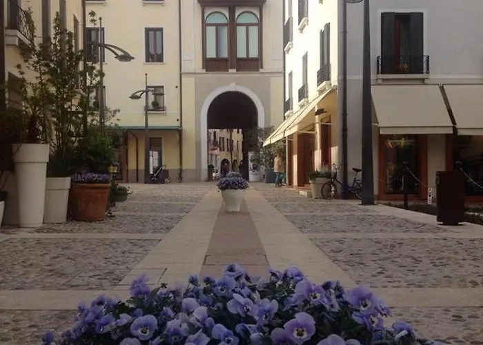 Appartamento : Suite Latina - San Leonardo