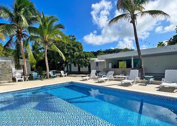 Pension de Famille Zaba Beach House