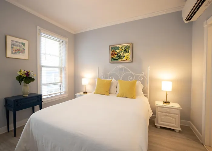 B&B only: Inn On Main Annapolis