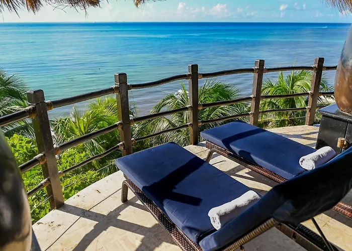 El Taj Oceanfront And Beachside Condo