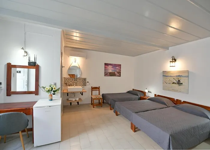 Delfini Hotel