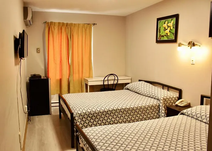 Hotel Victor