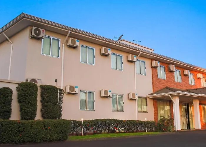  Orion Inn