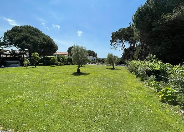  Le 36 Maison D'hôtes Piscine&Spa