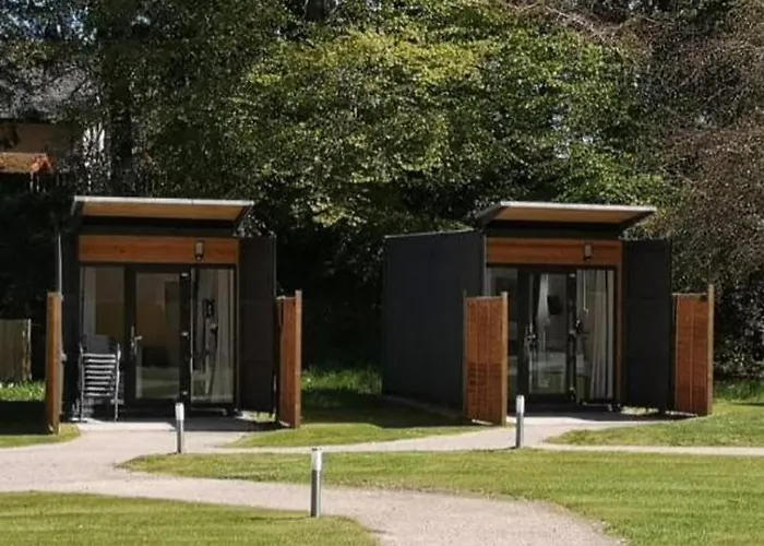 Villa: A Unique Experience In A Converted Shipping Containers, Glamness Is Adults Only