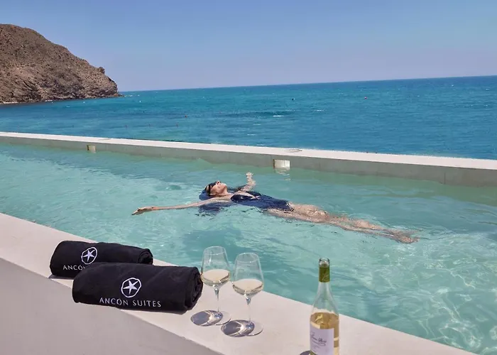 Chalet: Ancón Suites