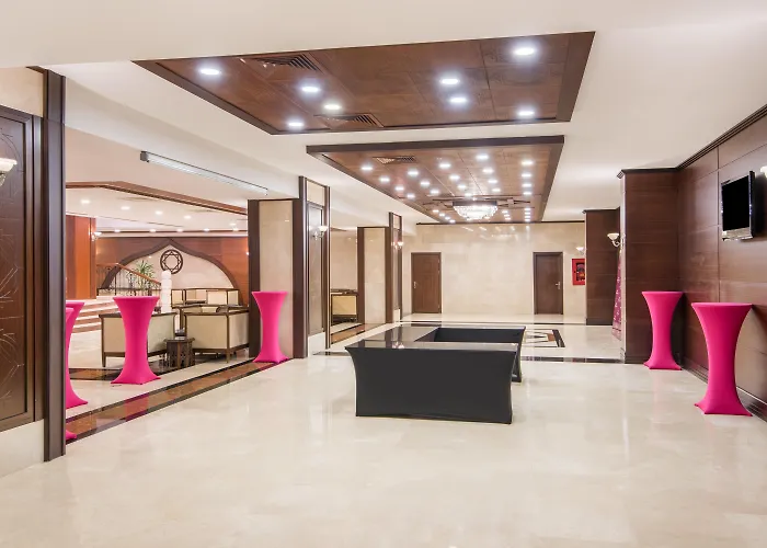 Hotel con Spa Crowne Plaza Antalya By Ihg
