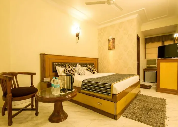 Hotel Am C Park Inn Karol Bagh Homely Atmosphere
