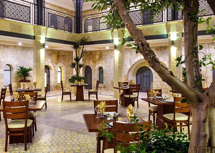 The Sephardic House Hotel In The Jewish Quarter