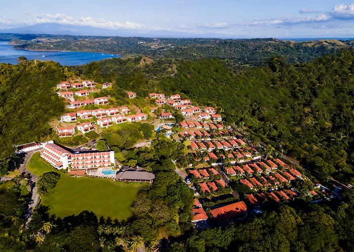 Villas Sol Beach Resort