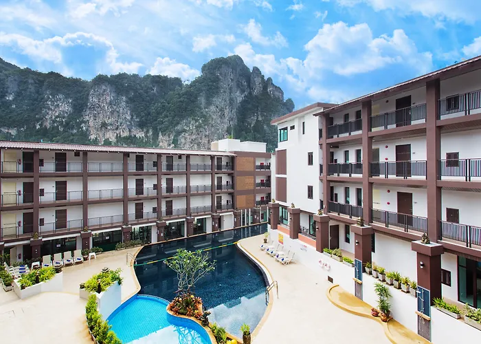 Lai Thai Luxury Condominiums