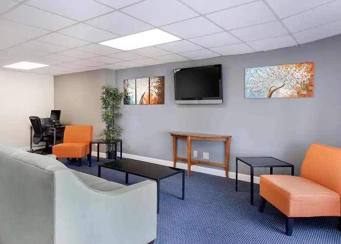 Quality Inn & Suites I-65