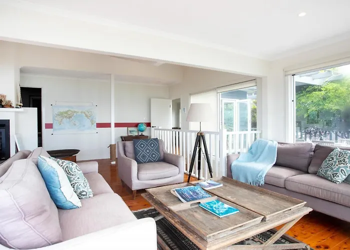 Beach Hotels Glass House Mollymook Beach