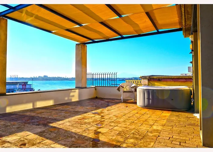 Villa Sul Molo tra Siracusa e Catania