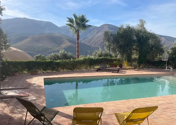 Cortijo Tayula-Centro de Recuperación y Descanso