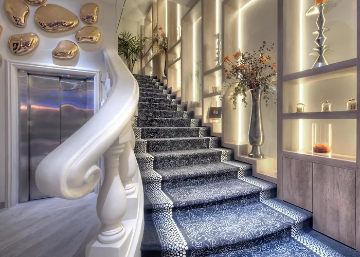 Romantic hotel: Best Western Plus Nice Cosy Hotel