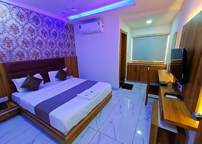 3 star hotels Rock