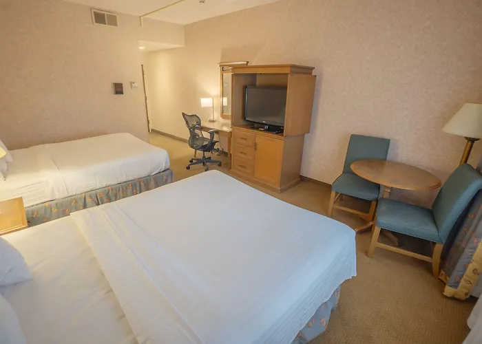 Piccadilly Inn Airport