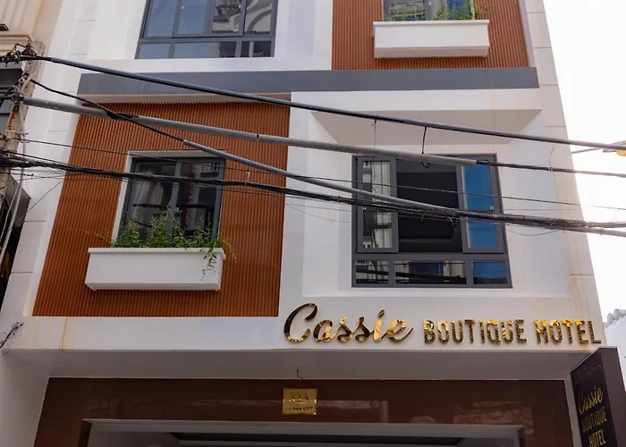 Cassie Boutique