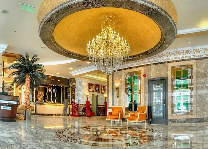 Hotel with Tennis: Sharjah Palace Hotel