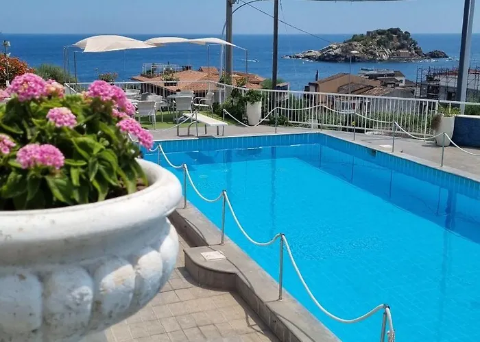 Hotel Lachea