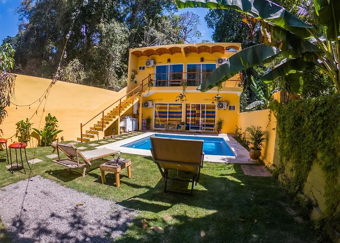 Vacation rental: Habitacion Privada Con Pisicina Compartida