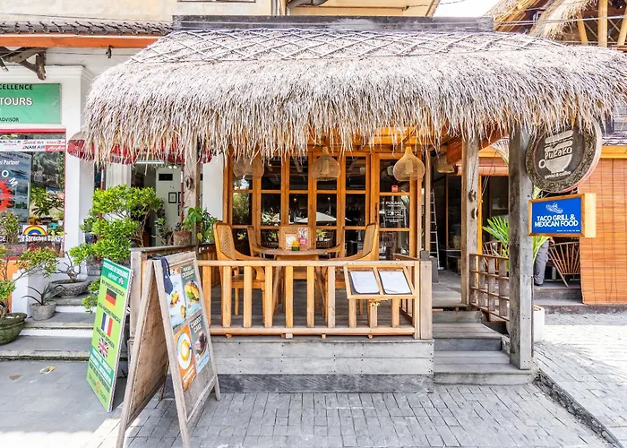  Meruhdani Boutique Ubud
