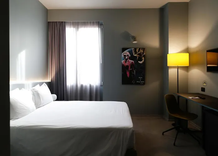 Arryvo Hotel