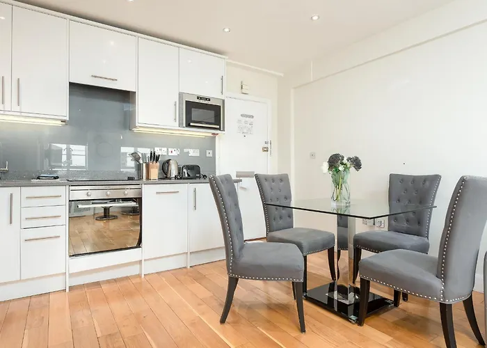 Apart hotel: Nell Gwynn House Apartment