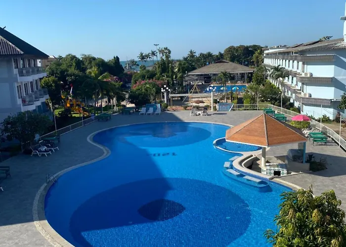 Silversand Villa Hotel