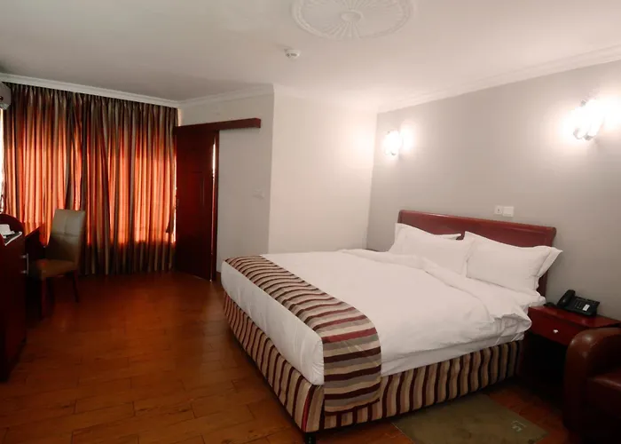 Hotel La Falaise Yaounde
