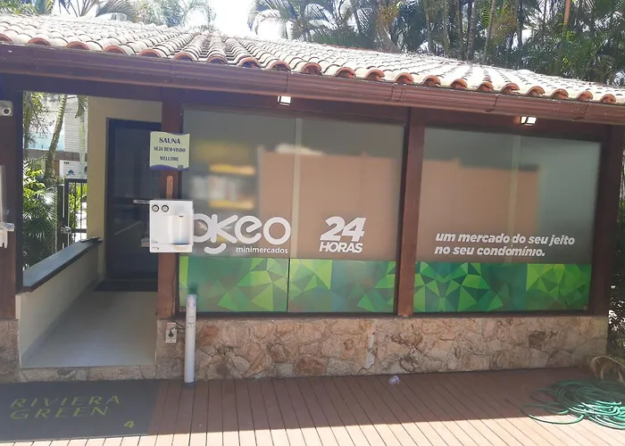 Hotel 4 estrelas: Flat Com Varanda E Serviços No Riviera Green