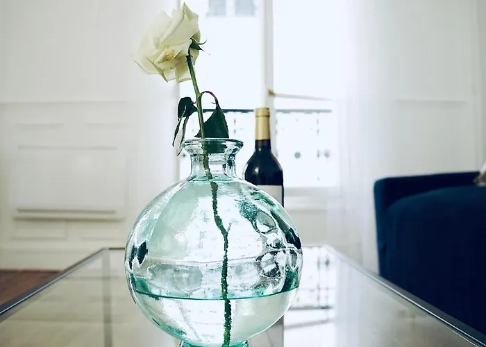 Magnifique Appartement Tour Eiffel / Rue Cler
